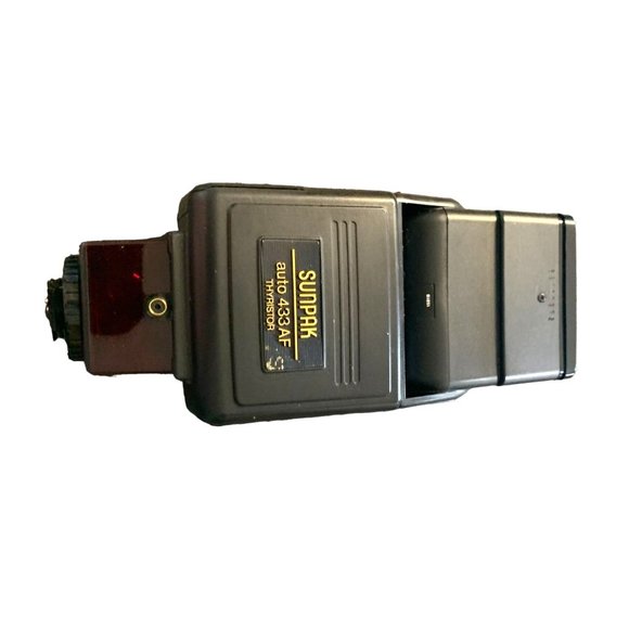 sunpak  Auto 433AF Thyristor Nikon AF 2020 Flash For Camera - Picture 1 of 2